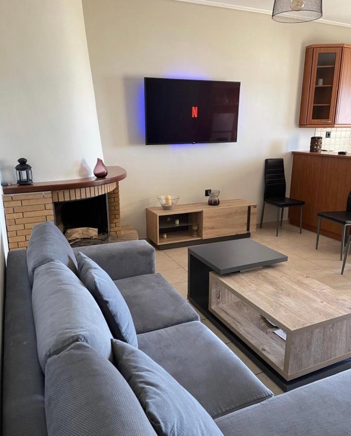 John'S Apartments Каристос Экстерьер фото